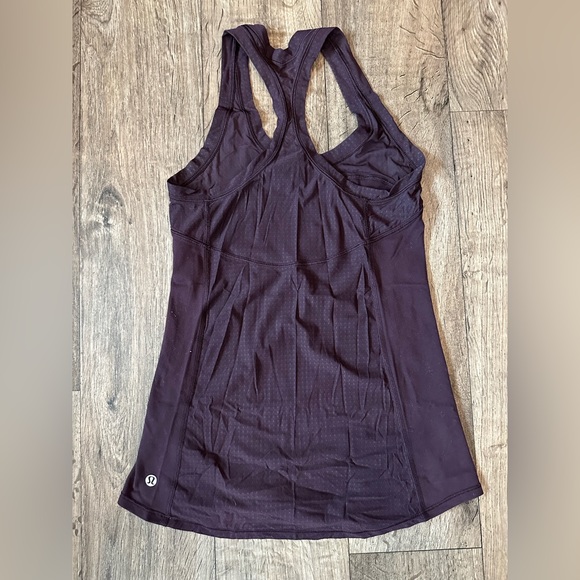 Lululemon tank top - Picture 2 of 3